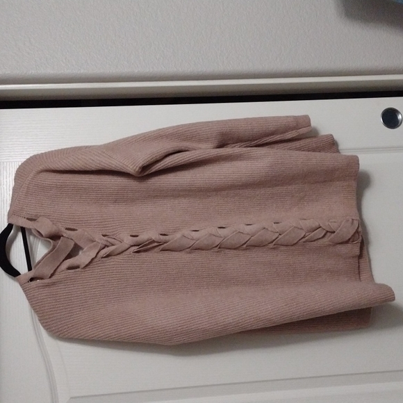 Maurices size 3 rosey pink sweater - Picture 2 of 4